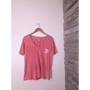 GAP // •size medium• design & crafted